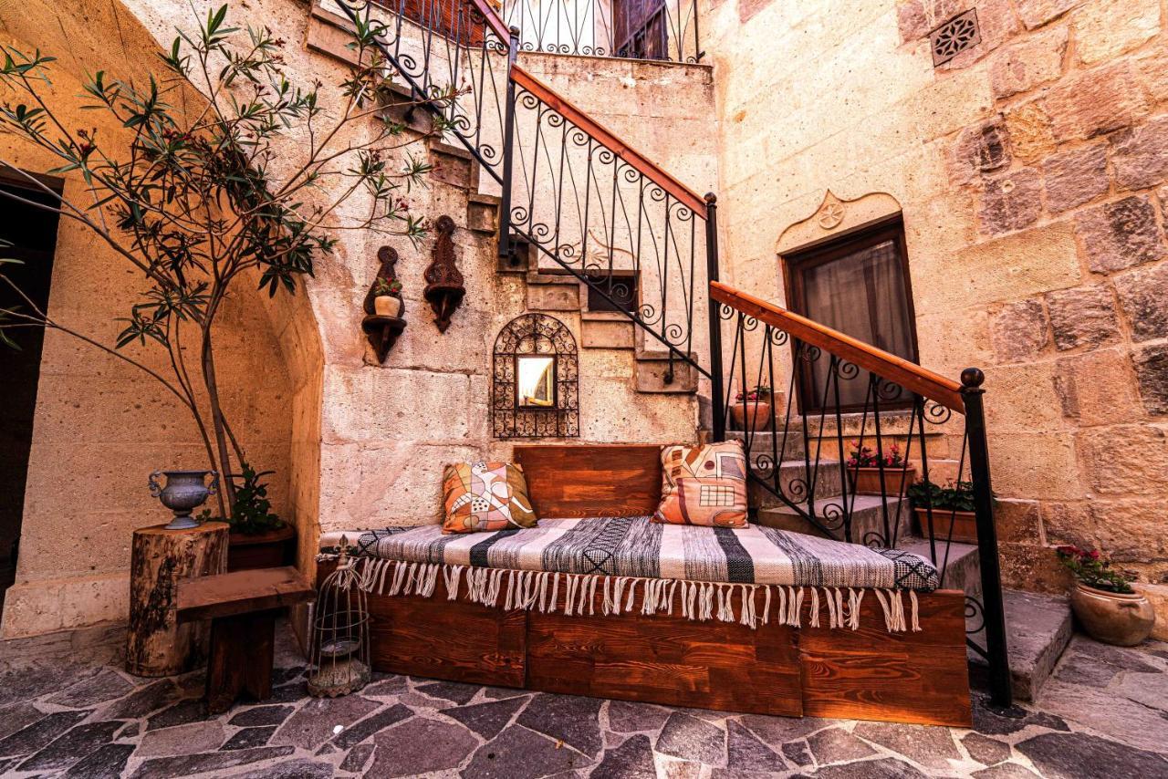 Alice In Cappadocia Hotel Uchisar Exterior photo