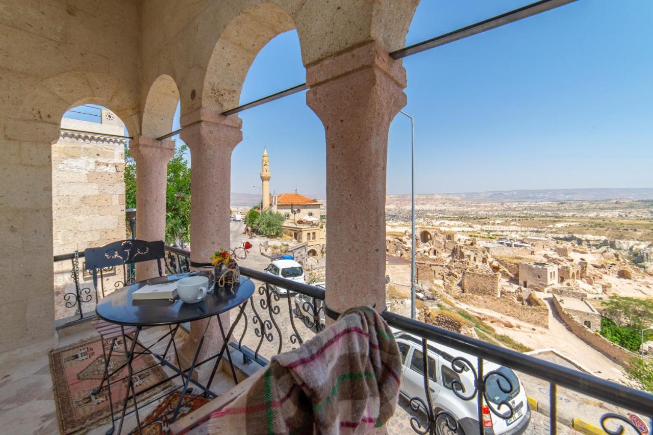 Alice In Cappadocia Hotel Uchisar Exterior photo